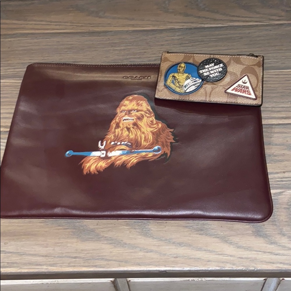 Wallet and Clutch. Star wars by COACH!!